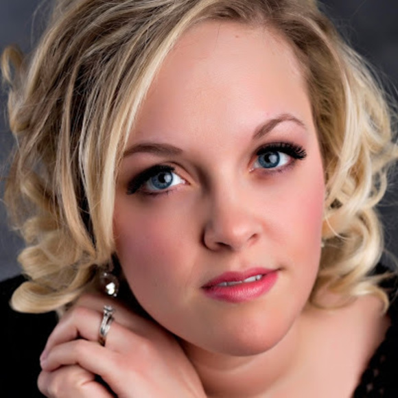 Meet your Posher, Megan - Picture 1 of 1